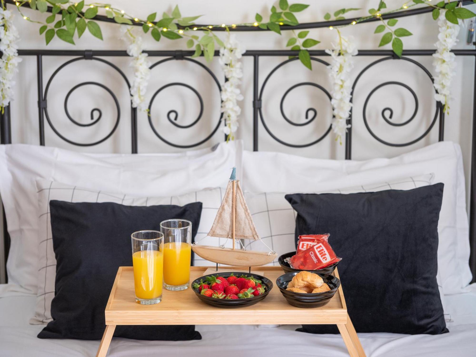 Cocomelo Apts 3 Luxury Ираклион Экстерьер фото
